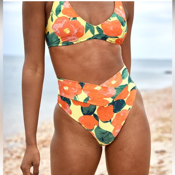 Aerie High Waisted Swimsuit - Picture 7 of 9